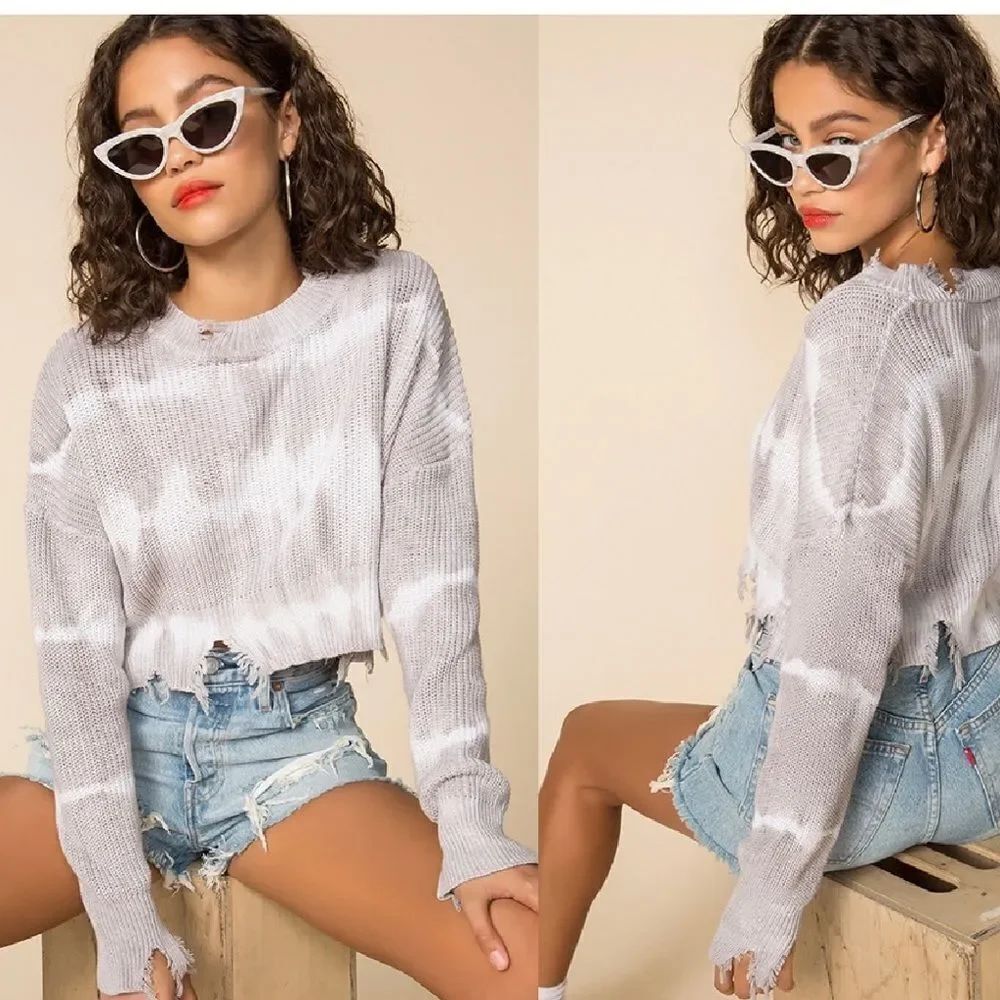 Superdown Ella distressed tie dye cropped gray white cotton sweater XS